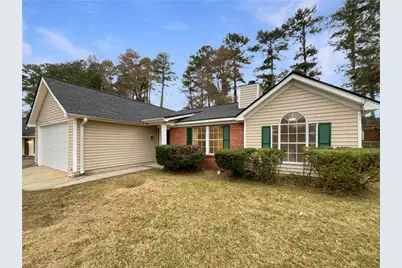 2015 Briar Ridge Way SW, Atlanta, GA 30331 - Photo 9