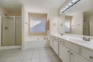 1790 Hickory Station Cir, Snellville, GA 30078 - Photo 17