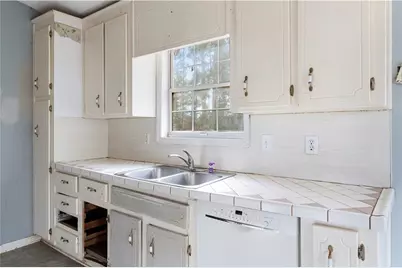 12 Creek Bend Court SW, Cartersville, GA 30120 - Photo 13