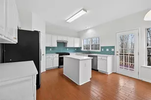 120 Hawnley Trace, Suwanee, GA 30024 - Photo 17