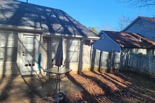 662 Shoal Cir, Lawrenceville, GA 30046 - Photo 17