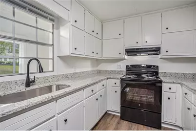 1113 Lakeview Drive, Jonesboro, GA 30236 - Photo 9