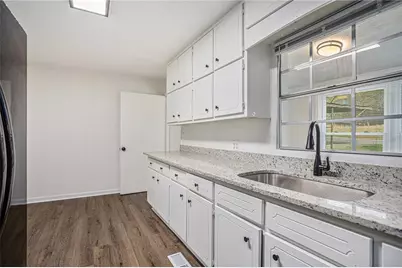 1113 Lakeview Drive, Jonesboro, GA 30236 - Photo 11