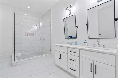 4250 Summit Drive, Marietta, GA 30068 - Photo 77