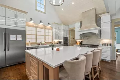 4250 Summit Drive, Marietta, GA 30068 - Photo 23