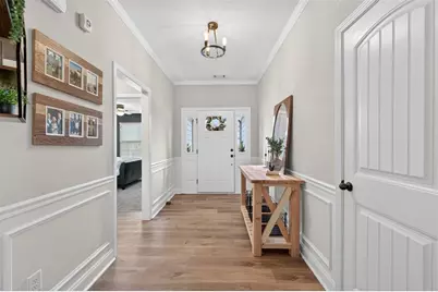 4747 Lost Creek Drive, Gainesville, GA 30504 - Photo 11