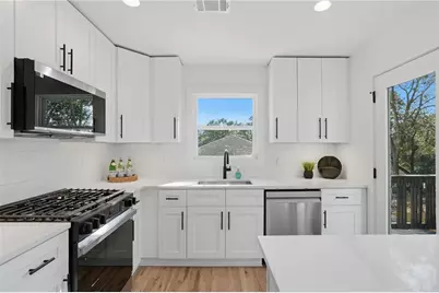 2101 Cloverdale, Atlanta, GA 30316 - Photo 17