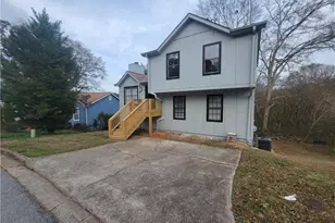 1085 Mainstreet Valley Dr, Stone Mountain, GA 30088 - Photo 3