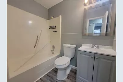 1085 Mainstreet Valley Drive, Stone Mountain, GA 30088 - Photo 17