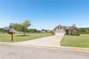 113 Richmond Dr, Carrollton, GA 30117 - Photo 37