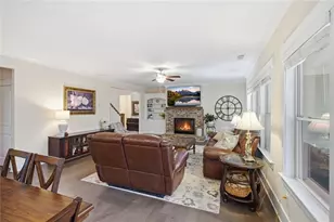 5876 Woodland Park Ct, Jefferson, GA 30549 - Photo 9