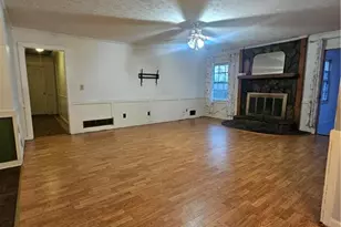 1291 S Deshon Rd, Lithonia, GA 30058 - Photo 3