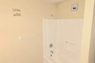 399 Sir Winston Ct, Jonesboro, GA 30238 - Photo 9