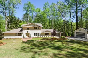 1007 Somerset Dr NW, Atlanta, GA 30327 - Photo 1