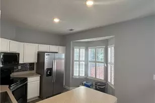 4711 Poplar Ridge Ct, Oakwood, GA 30566 - Photo 5