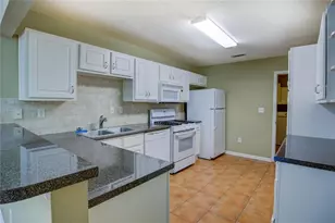 2191 Rockbridge Rd, Stone Mountain, GA 30087 - Photo 15