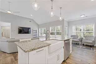 4201 Holly Springs Rd, Gillsville, GA 30543 - Photo 9