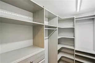 795 Hammond Dr, Atlanta, GA 30328 - Photo 23