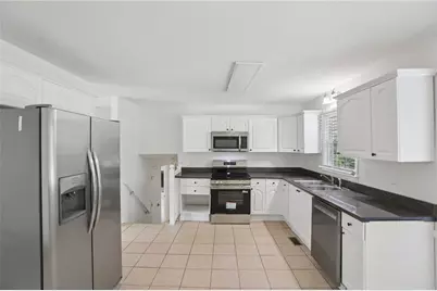 5214 Parkside Drive SE, Conyers, GA 30094 - Photo 7