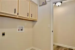 911 Oakwood Dr, Columbus, GA 31904 - Photo 17