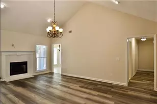 911 Oakwood Dr, Columbus, GA 31904 - Photo 11