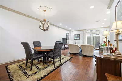 2499 Peachtree Road NE #108, Atlanta, GA 30305 - Photo 3