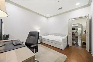 2499 Peachtree Road NE, Atlanta, GA 30305 - Photo 21