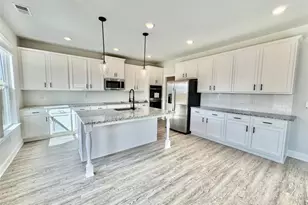 813 Brittany Nichole Ct, Bonaire, GA 31005 - Photo 7