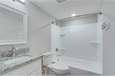 710 Jesse Jewell Parkways SE #110, Gainesville, GA 30501 - Photo 11