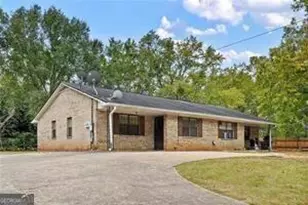 1085 Eastview Rd NE, Conyers, GA 30012 - Photo 1