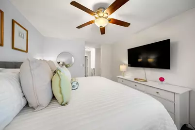 3655 Habersham Road NE #B346, Atlanta, GA 30305 - Photo 15