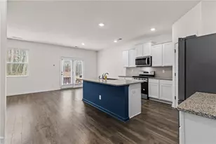 579 Azalea Bloom Dr, Loganville, GA 30052 - Photo 9