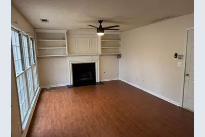 875 Eagle Creek Dr., Lawrenceville, GA 30044 - Photo 7