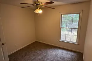 875 Eagle Creek Dr, Lawrenceville, GA 30044 - Photo 17