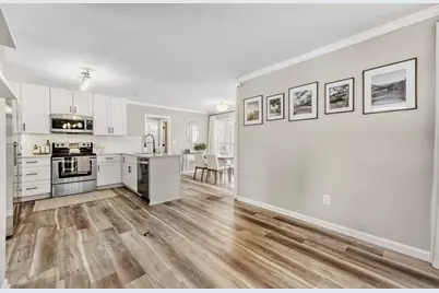 1081 Secret Trail, Sugar Hill, GA 30518 - Photo 15