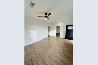 25 Fourth Street, Gainesville, GA 30504 - Photo 5