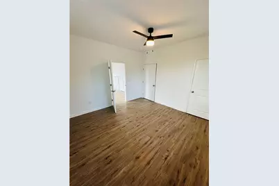 25 Fourth Street, Gainesville, GA 30504 - Photo 7