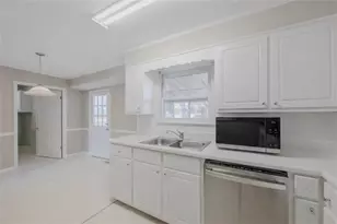 1030 Kingston Rd, Conyers, GA 30012 - Photo 3