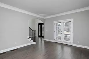 4055 St Michelle Ln, Alpharetta, GA 30004 - Photo 7