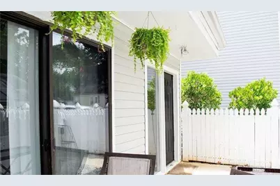 2685 Meadowlawn Drive SE, Marietta, GA 30067 - Photo 3