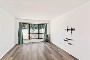 2685 Meadowlawn Dr SE, Marietta, GA 30067 - Photo 7