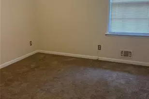 1336 White Oak St SE, Conyers, GA 30013 - Photo 7