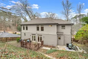 1851 Fern Creek Ln NE, Atlanta, GA 30329 - Photo 39