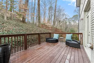 1851 Fern Creek Ln NE, Atlanta, GA 30329 - Photo 43