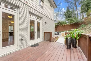 1851 Fern Creek Ln NE, Atlanta, GA 30329 - Photo 7