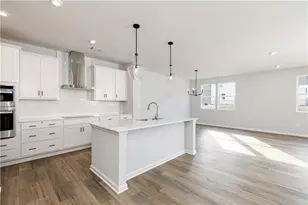 4019 Annsbury Ct, Lilburn, GA 30047 - Photo 7