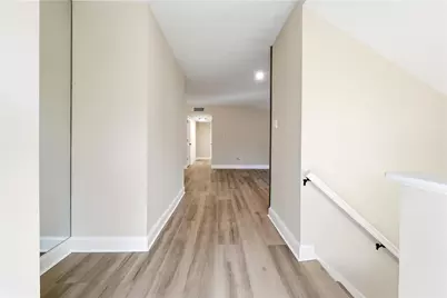 109 Cumberland Court SE, Smyrna, GA 30080 - Photo 5