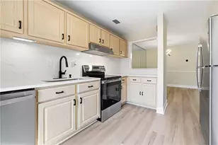 109 Cumberland Ct SE, Smyrna, GA 30080 - Photo 9