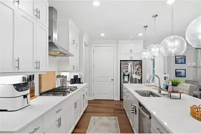 5054 Sealy Circle, Peachtree Corners, GA 30092 - Photo 9