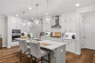 5054 Sealy Cir, Peachtree Corners, GA 30092 - Photo 7